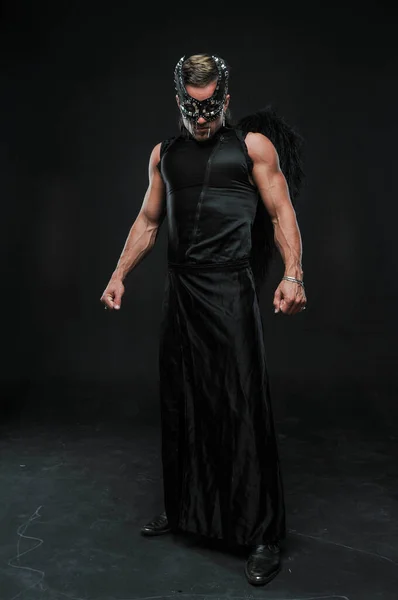 Male Model Dressed Deamon Mask — Stock Photo, Image