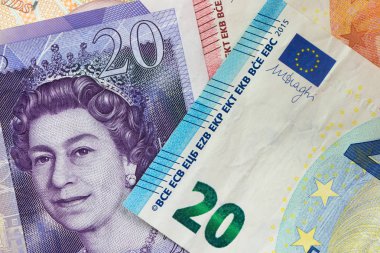 Euro ve sterlin para birimi notlar