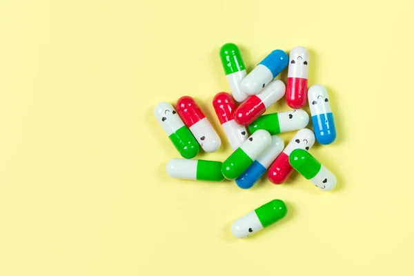 Suplemento cápsulas ou medicamentos — Fotografia de Stock