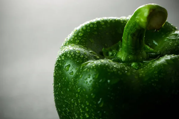 Green bell pepper — Stock Photo, Image