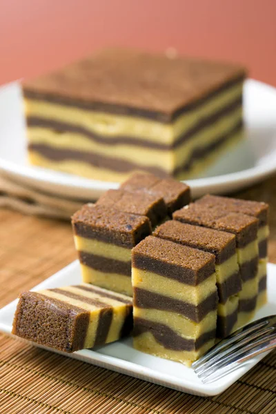 Vrstvu čokoládové nebo kávový dort — Stock fotografie