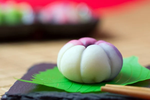 Confeitaria tradicional japonesa wagashi — Fotografia de Stock