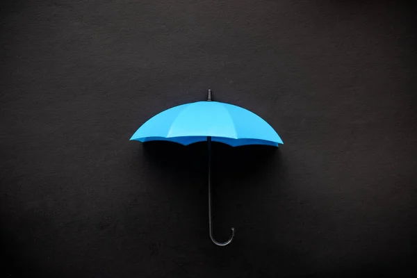 Niebieska ikona parasola — Zdjęcie stockowe