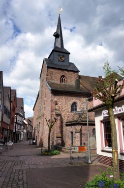Bodenwerder, Almanya 'daki Aziz Nicholas Kilisesi.