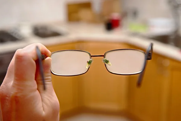 Glasses fogged coming in from the cold — Stock Photo, Image