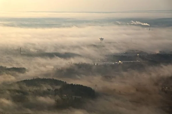 霧の空中風景 — ストック写真