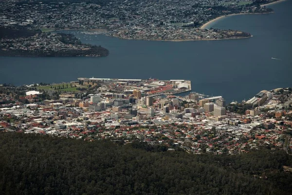 Hobart von oben — Stockfoto