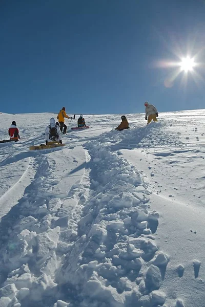 Skiing slopes in sunshine — Stock Photo, Image