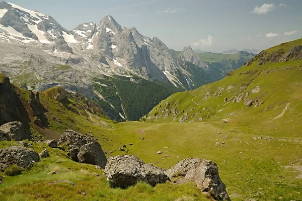 Paysage montagneux des Dolomites — Photo