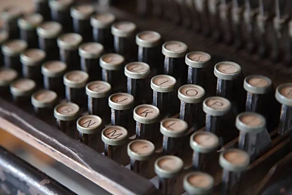Ancienne machine à écrire classique — Photo