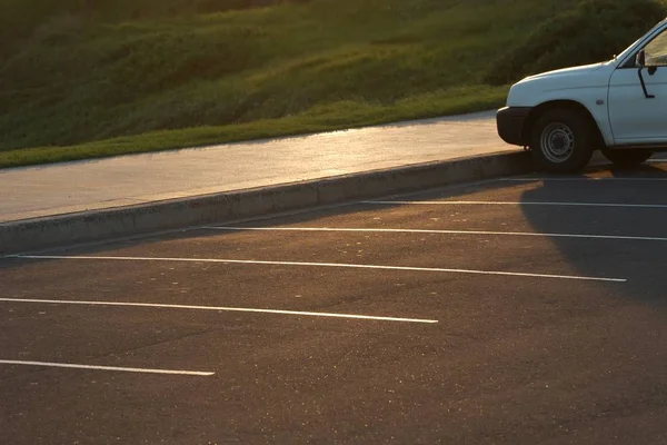 Carpark empty spaces — Stock Photo, Image