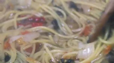 makarna yemek pişirme