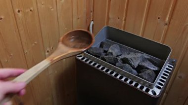 Sauna iç, buhar yapmak
