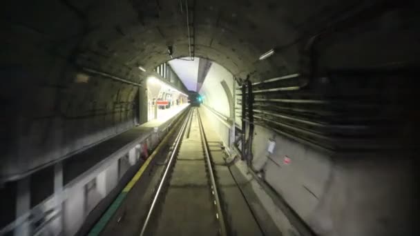 Punto di vista del viaggio in metropolitana — Video Stock