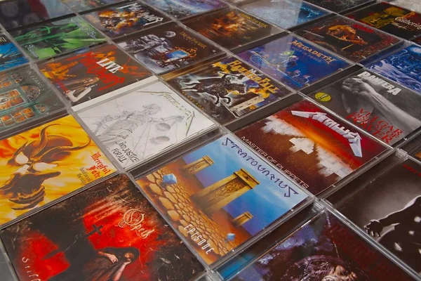 Metalen Cd albums — Stockfoto