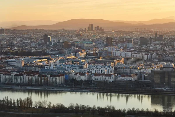 Vienna alkonyatkor megtekintése — Stock Fotó