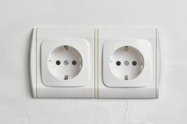 Elektrik Soketi Kapanışı