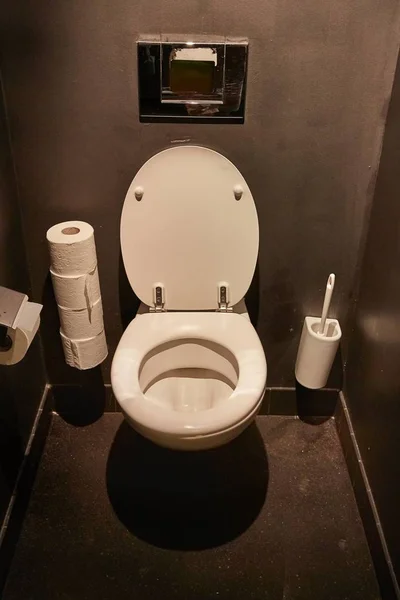 Toilettensitz geöffnet — Stockfoto
