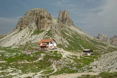 Dolomites dağ manzarası