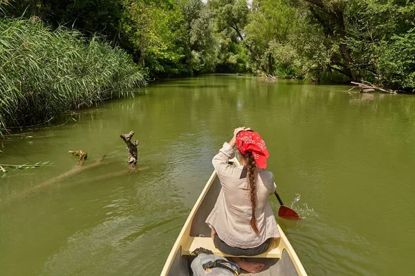 Kajak na rzece — Zdjęcie stockowe