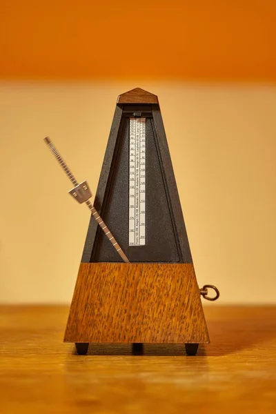 Old Classic Metronome — Stock Photo, Image