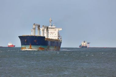 Endüstriyel gemi yelken