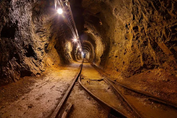 Ancien tunnel minier — Photo