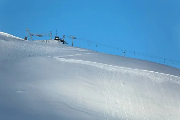 Skihellingen vanaf de top — Stockfoto