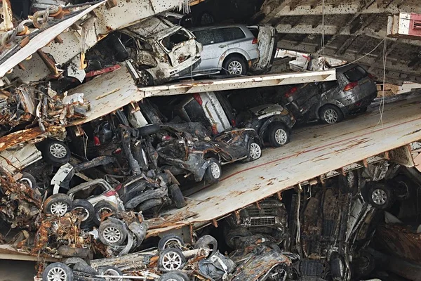 Pile of smashed car wrecks — Stock Photo, Image