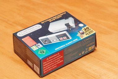 Nintengo NES klasik versiyonu