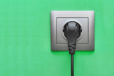 Elektrik Soketi Kapanışı