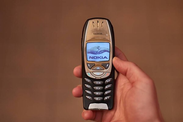 Старый телефон Nokia