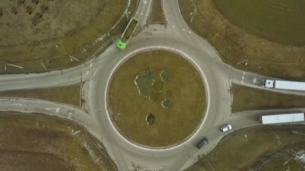 Rond-point d'en haut — Video