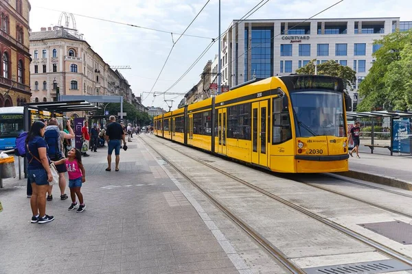 Linha de eléctrico em Budapeste — Fotografia de Stock