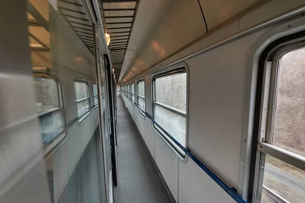 Alter Personenzug im Inneren — Stockfoto