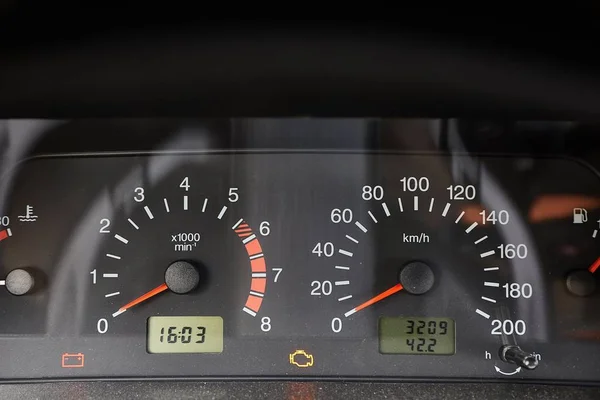 Speedometer of an old car — Stock Photo, Image