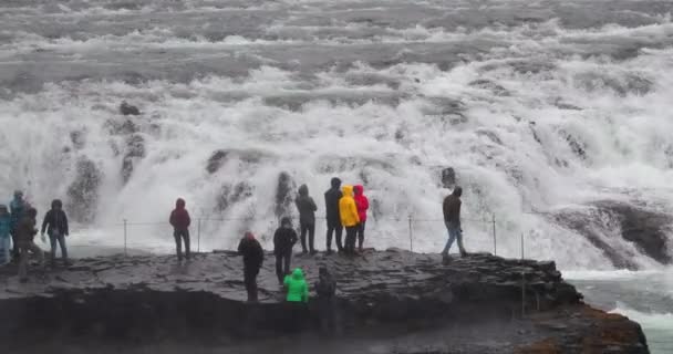 Wasserfall in Island, Gullfoss, Goldener Kreis — Stockvideo