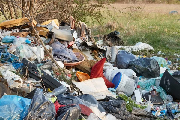Pile of trashed dumped illegally — Stock Photo, Image