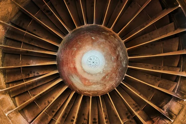 Eski Jet Motoru Kapatma, Toz Oluşturma — Stok fotoğraf