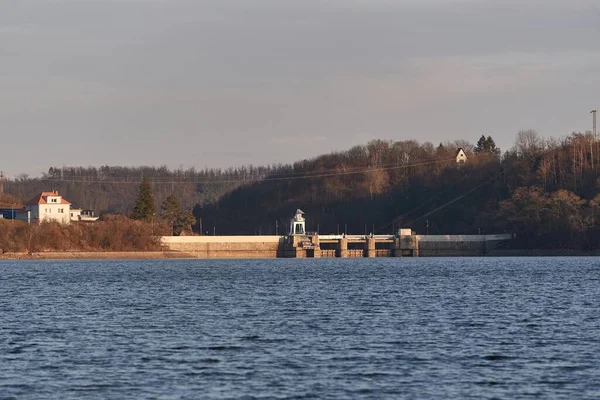 Réservoir de centrale hydroélectrique — Photo