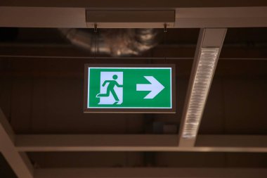 Acil Çıkış İşareti