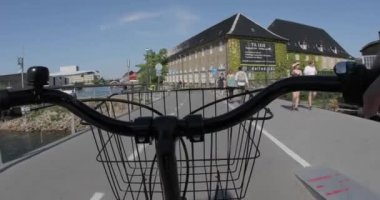 Bisiklet sürerken POV