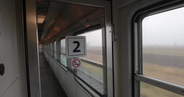 Interiér jízdy vlakem — Stock video