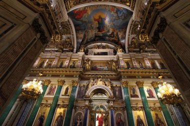St. Isaac's Cathedral iç. 