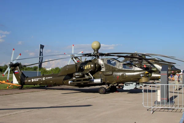 Choque helicóptero Mi-28 "Night Hunter" en la Avia Internacional —  Fotos de Stock