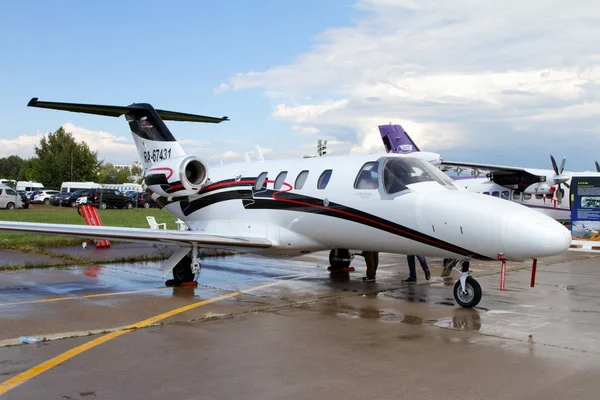 Turbo-reactive aircraft Cessna CJ at the International Aviation — Stock Photo, Image