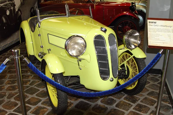 工学部の Zadorozhnogo 博物館 Bmw Dixi Da3 ヴァルトブルク. — ストック写真