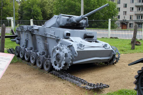 Medium Tank Pz. Kpfw. III Ausf. L (Germany) on grounds of weapon — Stock Photo, Image