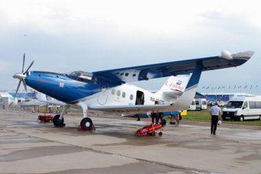 Kolay pilotaircraft bir-2 TV-2dt 