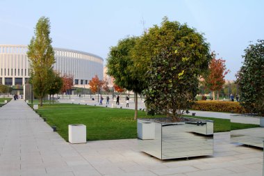 Krasnodar, Rusya - 28 Ekim 2019, Galitsky Park 'tan Krasnodar futbol kulübünün stadyumuna kadar. Rusya.